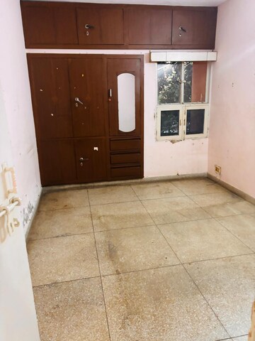 Room in 3 BHK Apartment at Ip Extension – for Sale