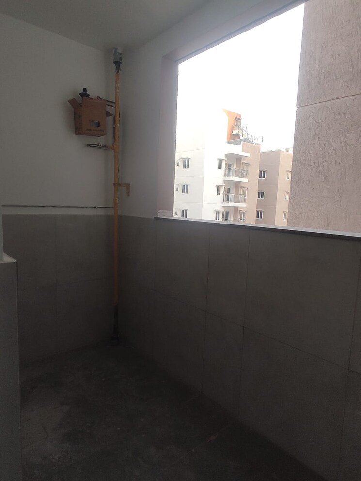 Room, rajapushpa-provincia 3 Bedroom 2335 Sq.Ft. Apartment In Narsingi Hyderabad 8348641