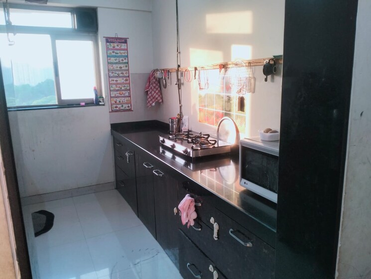Kitchen, thane west Pg For Girls In Thane West 8348674