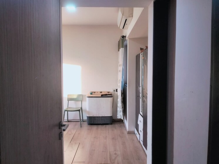 Bathroom, thane west Pg For Girls In Thane West 8348674