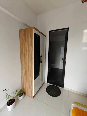 Furnished Amenities in 1 BHK Apartment at Shraddha Pratham, Borivali East – for Sale