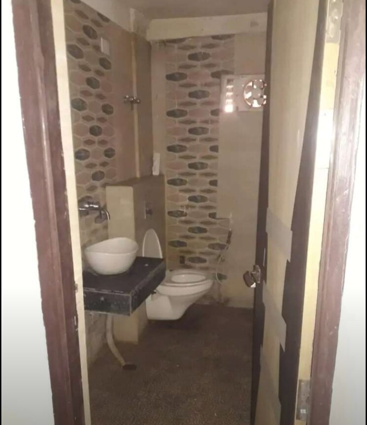 Bathroom, hazratganj 2 Bedroom 1290 Sq.Ft. Apartment In Hazratganj Lucknow 8348764