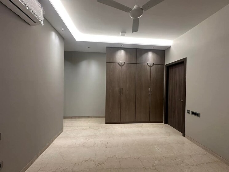 Room, shri-neelkanth-vraj-vihar-chs 1 Bedroom 451 Sq.Ft. Apartment In Borivali East Mumbai 8348782