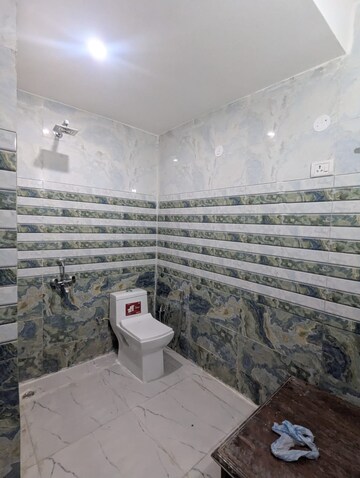 Bathroom in 2 BHK Apartment at Saket – for Rent