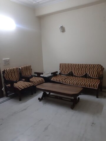 Living Room in 2 BHK Apartment at Pyramid Heights, Sector 85 – for Rent