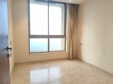 Room in 1 BHK Apartment at Hiranandani Estate Solitaire C, Ghodbunder Road – for Rent