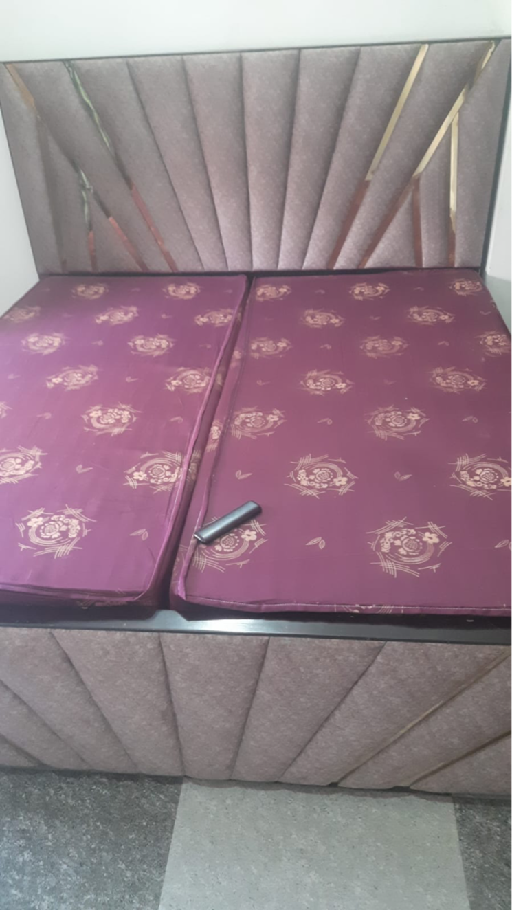 Listing Cover Image