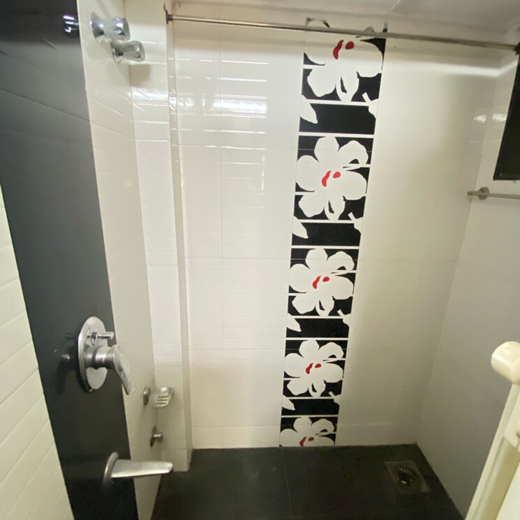 Bathroom, sion 1 Bedroom 475 Sq.Ft. Apartment In Sion Mumbai 8348889