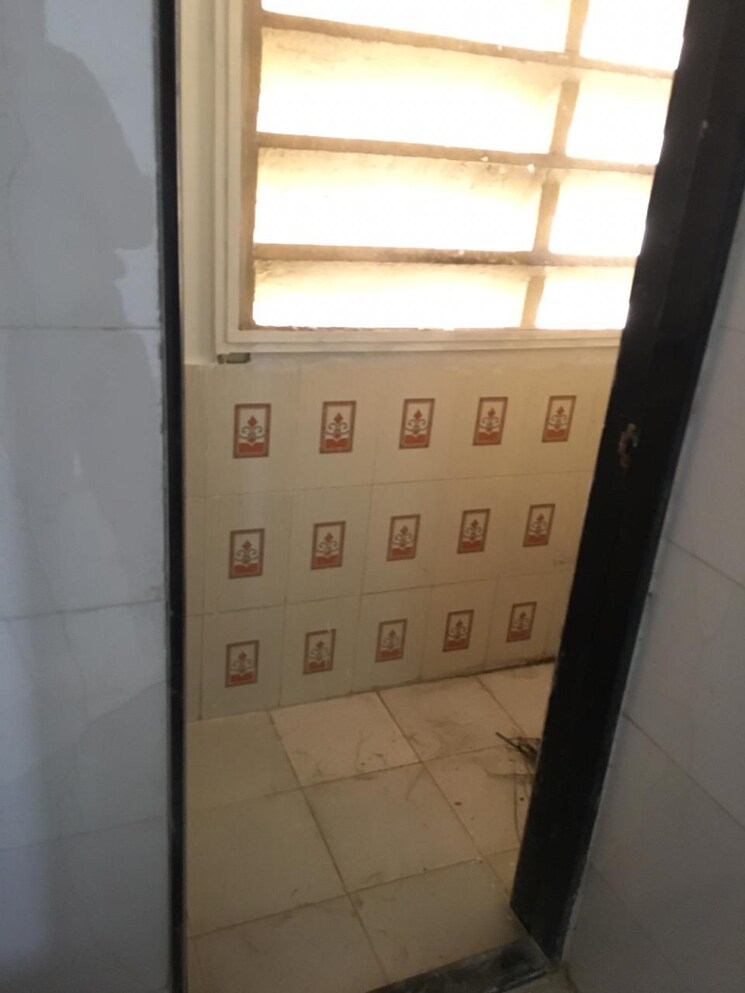 Bathroom, shivneri-tower 2 Bedroom 615 Sq.Ft. Apartment In Brahmand Thane 8348892