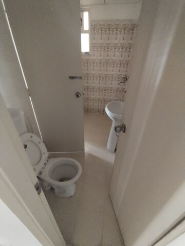 Bathroom in 3 BHK Apartment at Parsvnath Exotica, Sector 53 – for Sale
