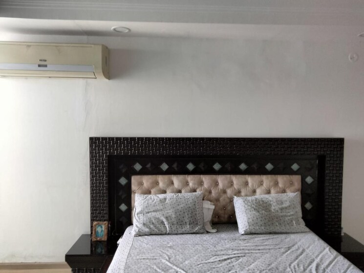 Bedroom, pioneer-park-phase-1 3 Bedroom 1795 Sq.Ft. Apartment In Sector 61 Gurgaon 8348909