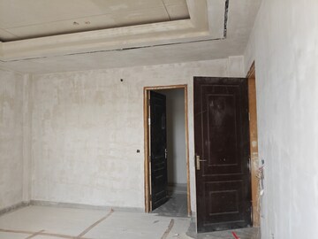 Room in 3 BHK Villa at Gomti Nagar – for Sale