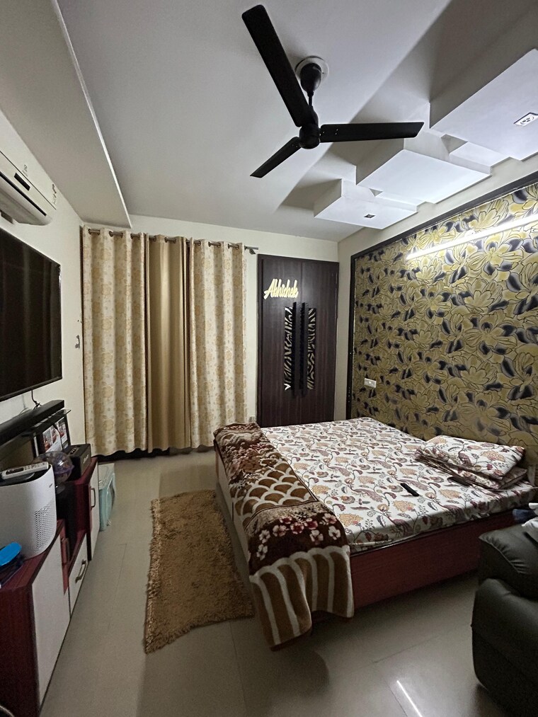 Bedroom, peer mucchalla 3 Bedroom 1750 Sq.Ft. Apartment In Peer Mucchalla Zirakpur 8348966