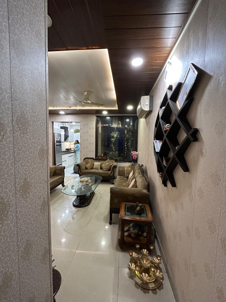 Living Room, peer mucchalla 3 Bedroom 1750 Sq.Ft. Apartment In Peer Mucchalla Zirakpur 8348966