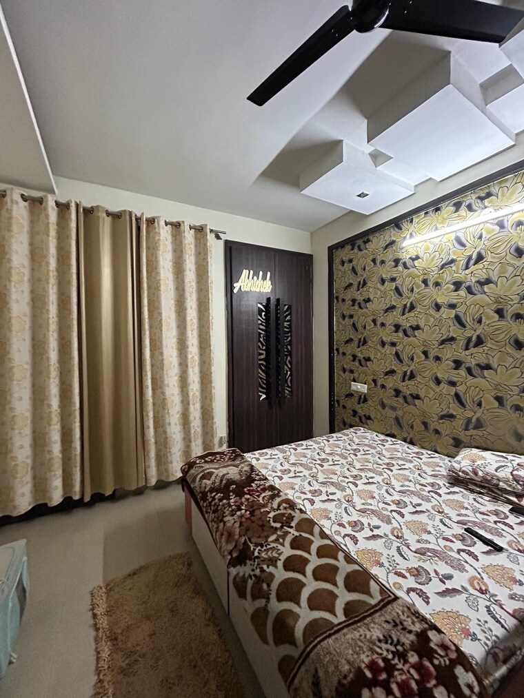 Bedroom, peer mucchalla 3 Bedroom 1750 Sq.Ft. Apartment In Peer Mucchalla Zirakpur 8348966