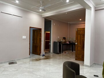 Living Room in 4 BHK Independent House at Naubasta Kala – for Rent