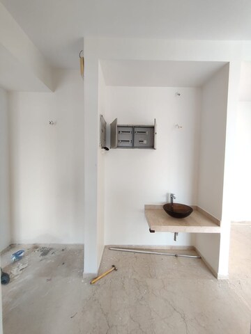 Bathroom in 3 BHK Apartment at Omkar Alta Monte, Malad East – for Rent