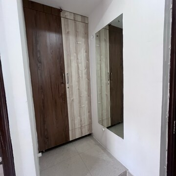 Building Lobby in 2 BHK Builder Floor at Ansal Sushant Lok I, Sector 43 – for Rent