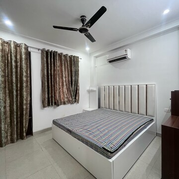 Bedroom in 2 BHK Builder Floor at Ansal Sushant Lok I, Sector 43 – for Rent