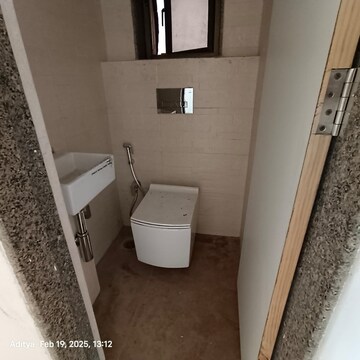 Bathroom in 3 BHK Apartment at Kanakia Silicon Valley, Powai – for Rent