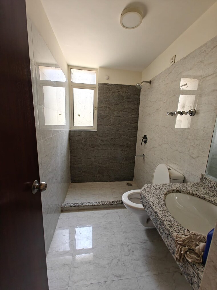 Bathroom, m3m-woodshire 3 Bedroom 1943 Sq.Ft. Apartment In Sector 107 Gurgaon 8349171