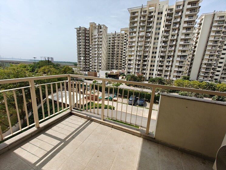 Balcony, m3m-woodshire 3 Bedroom 1943 Sq.Ft. Apartment In Sector 107 Gurgaon 8349171