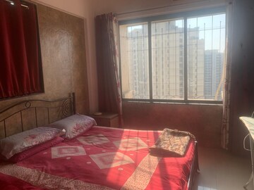 Bedroom in 2 BHK Apartment at Lake Florence, Powai – for Rent