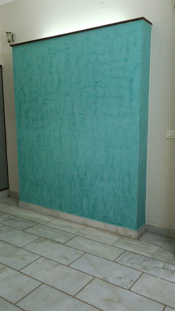 Room in 3 BHK Builder Floor at Vasant Vihar – for Rent