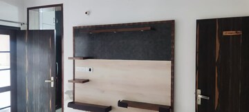 Furnished Amenities in 3 BHK Apartment at Peer Mucchalla – for Rent