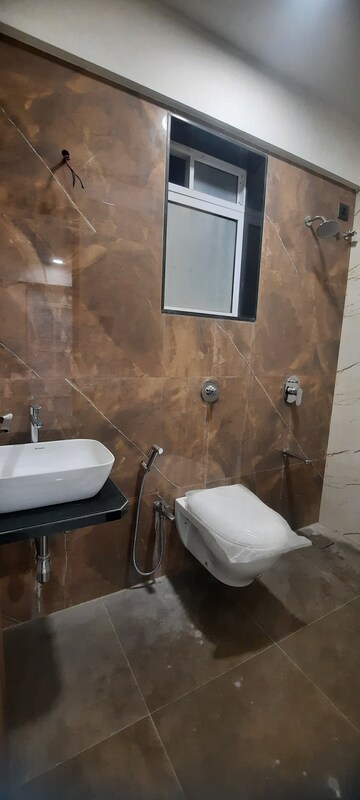 Furnished Amenities in 3.5 BHK Apartment at Zee Ashtavinayak, Andheri West – for Sale