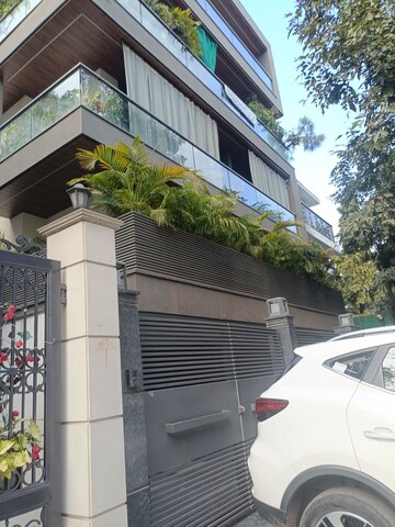 3 BHK Builder Floor – Exterior View View at Vasant Vihar - for Rent