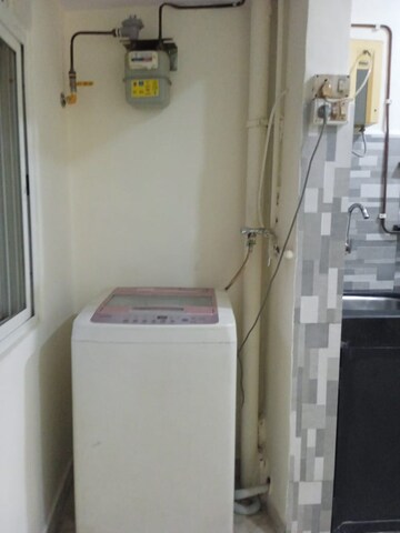 Furnished Amenities in 1 BHK Apartment at Sinchan CHS, Andheri West – for Rent