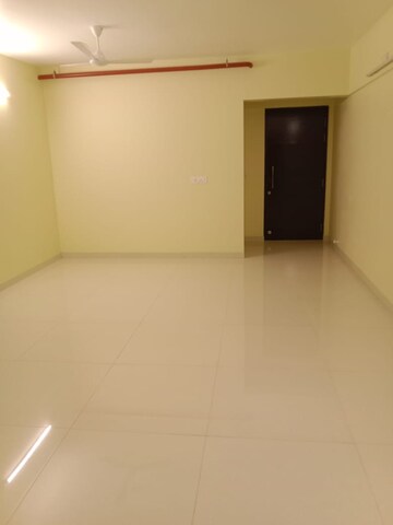 3 BHK Apartment For Rent in Shapoorji Pallonji Epsilon, Kandivali East