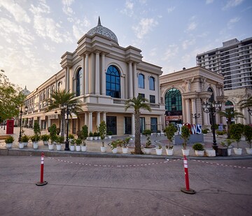  Office Space For Sale in Omaxe World Street, Sector 79