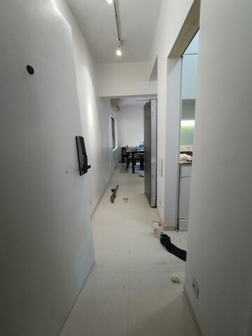 Room in 2 BHK Apartment at Bandra West – for Rent