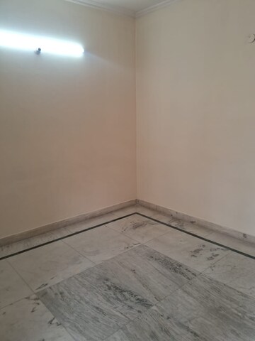 Room in 1 BHK Apartment at Kohli One Malibu Town, Sector 47 – for Rent