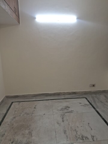 Room in 1 BHK Apartment at Kohli One Malibu Town, Sector 47 – for Rent