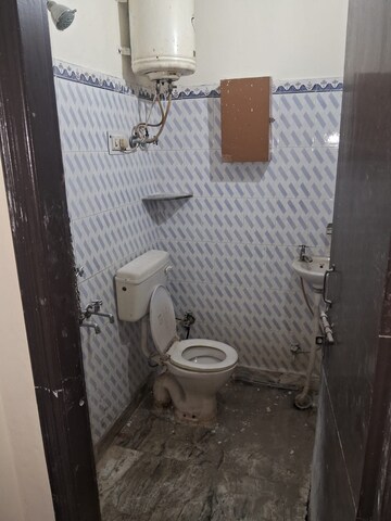 Bathroom in 1 BHK Apartment at Kohli One Malibu Town, Sector 47 – for Rent