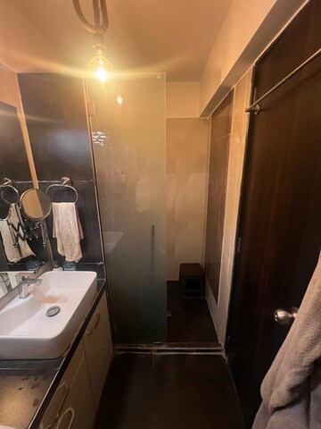 Master Bedroom in 2 BHK Apartment at Hubtown Hill Crest, Andheri East – for Rent