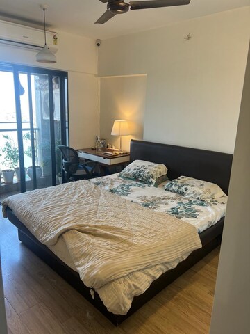 Bedroom in 2 BHK Apartment at Hubtown Hill Crest, Andheri East – for Rent