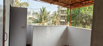 Balcony in 1 BHK Apartment at Bandra West – for Rent