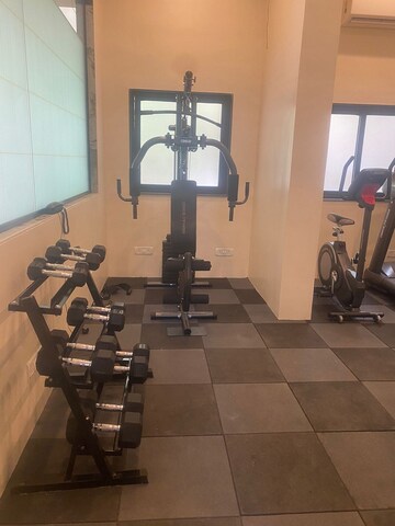 Gym in 1 BHK Apartment at Bandra West – for Rent