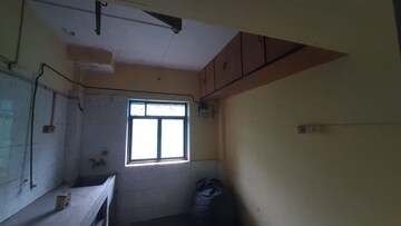 Room in 1 RK Apartment at Lokgram Complex, Kalyan East – for Rent