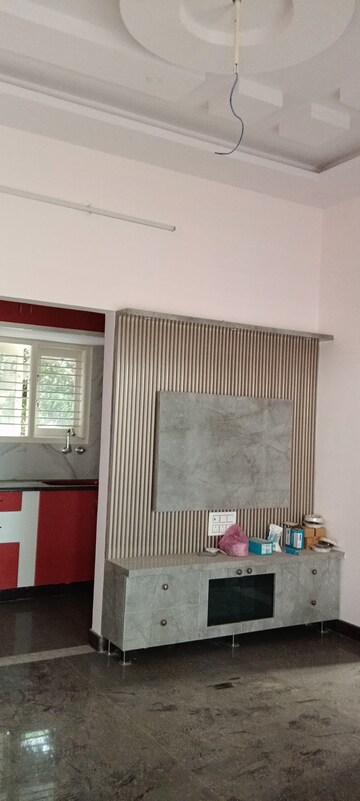 Room in 5 BHK Independent House at Ramamurthy Nagar – for Sale