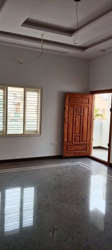 Room in 5 BHK Independent House at Ramamurthy Nagar – for Sale