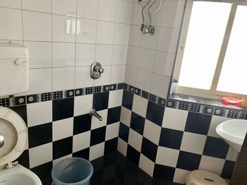 Bathroom in 1 BHK Apartment at Bandra West – for Rent