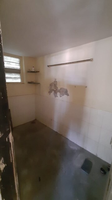 Bathroom in 1 RK Apartment at New Rachana Park, Kalyan East – for Rent