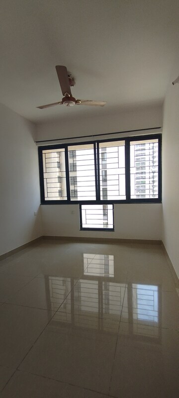 Room in 2 BHK Apartment at Nanded Asawari, Nanded – for Rent