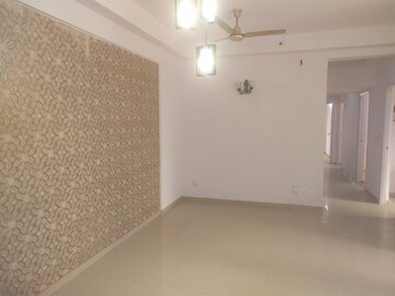 Room in 3 BHK Apartment at Moti Nagar – for Rent