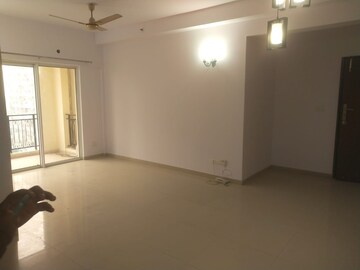 Room in 3 BHK Apartment at Moti Nagar – for Rent